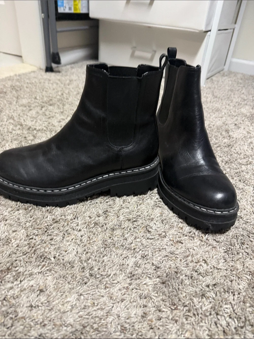 Marc Fisher LTD padima black leather Chelsea Boots - Women's size 7.5